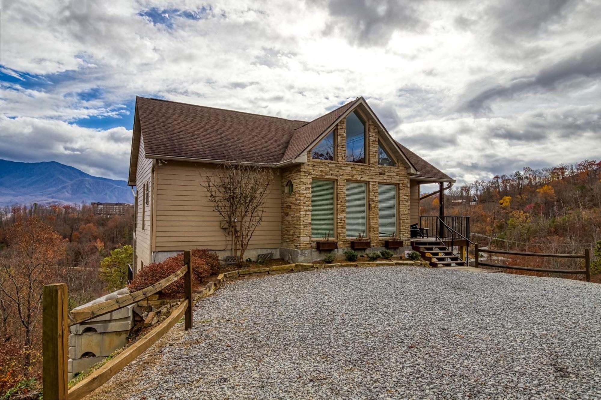 A Million Dollar View- Get 951 Worth Of Free Area Attraction Tickets For Each Paid Day! Villa Gatlinburg Exterior photo
