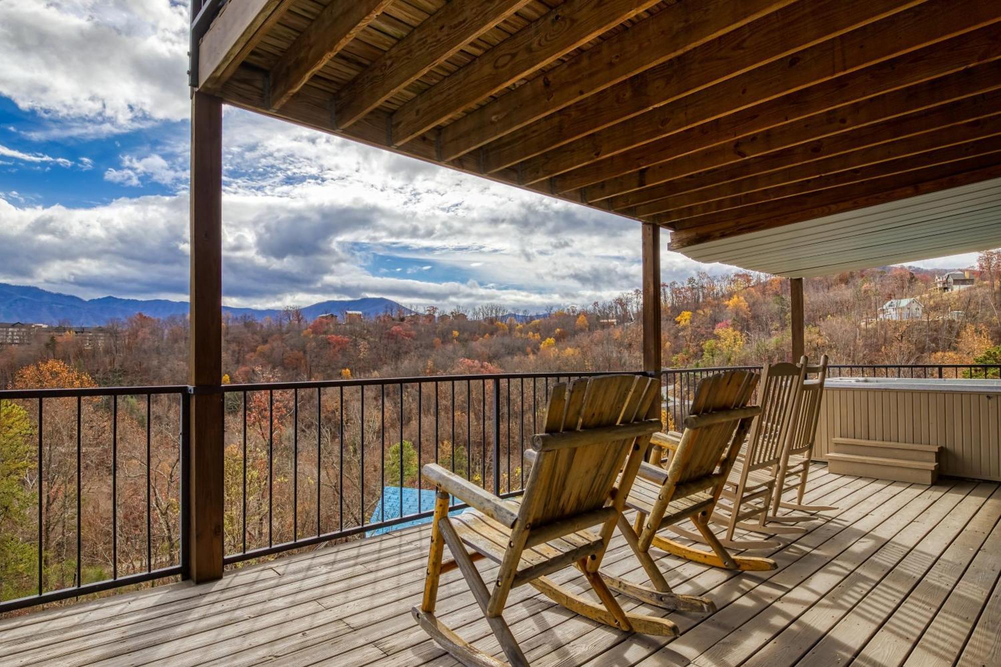 A Million Dollar View- Get 951 Worth Of Free Area Attraction Tickets For Each Paid Day! Villa Gatlinburg Exterior photo