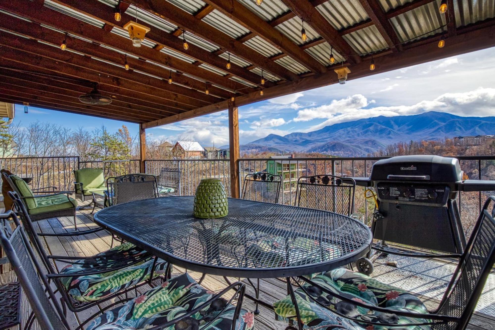 A Million Dollar View- Get 951 Worth Of Free Area Attraction Tickets For Each Paid Day! Villa Gatlinburg Exterior photo
